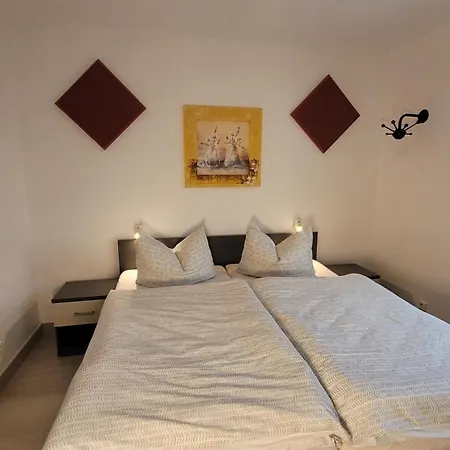 Gartentraum Mit Tollem Rasengarten * Karlshagen