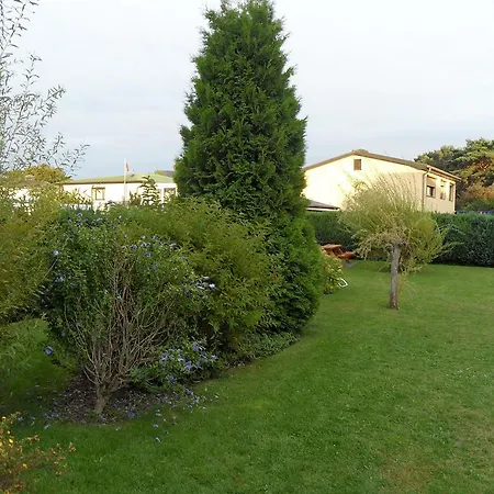 Gartentraum Mit Tollem Rasengarten Karlshagen