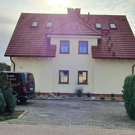 Gartentraum Mit Tollem Rasengarten Apartmán